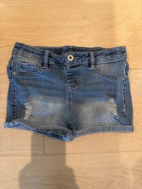 Member’s Mark Girls Denim Shorts Size 10/12 Distressed